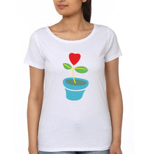 Load image into Gallery viewer, Dad's love Father and Daughter Matching T-Shirt- KidsFashionVilla