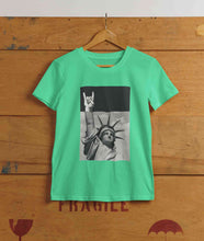 Load image into Gallery viewer, Statue Of Liberty Print Women Half Sleeves T-shirt- KidsFashionVilla
