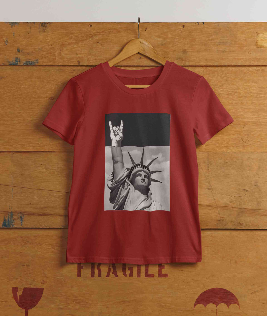 Statue Of Liberty Print Women Half Sleeves T-shirt- KidsFashionVilla