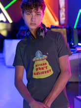 Load image into Gallery viewer, Aliens Do Not Beleive Mens Half Sleeves T-shirt- KidsFashionVilla
