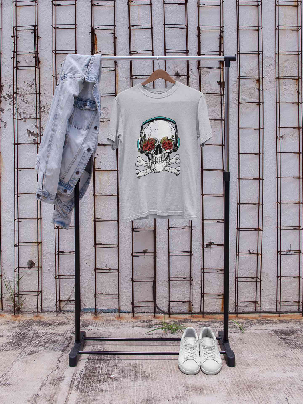 Cool Skull Women Half Sleeves T-shirt- KidsFashionVilla