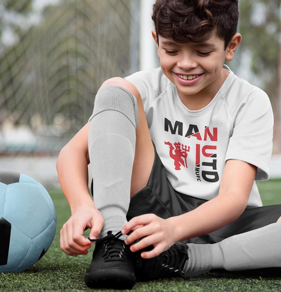 Manchester United Half Sleeves T-Shirt for Boy-KidsFashionVilla