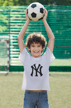 Load image into Gallery viewer, New York Yankees Half Sleeves T-Shirt for Boy-KidsFashionVilla
